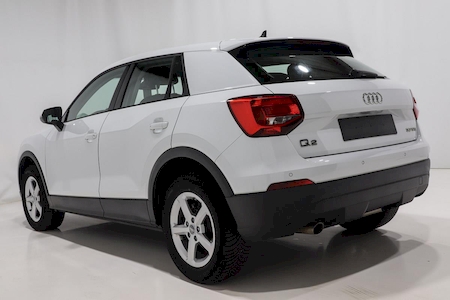 AUDI Q2 30 TFSI 116 CV BV6  BUSINESS LINE  ********** 1 ERE MAIN AVEC 70652 KMS **********